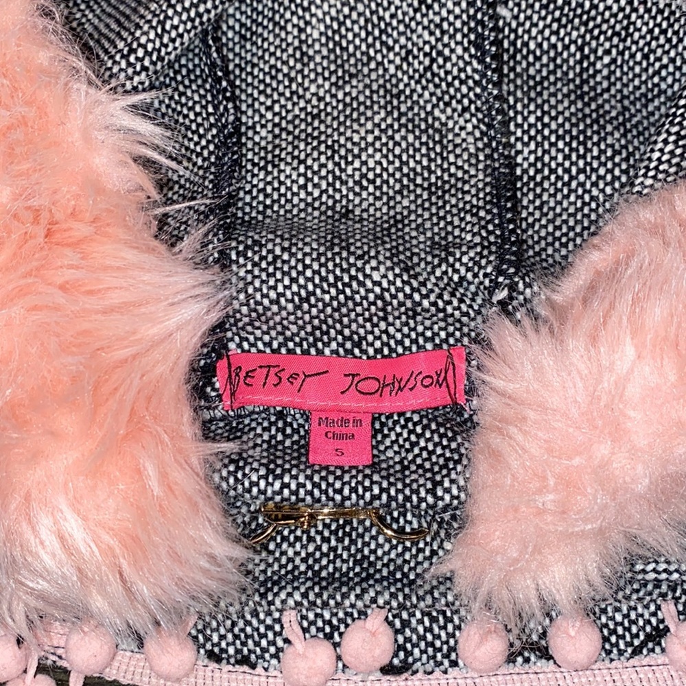 Betsey Johnson size 5 (girls) tweed cape shrug shawl perfect condition!!❤️💗 - Picture 5 of 10